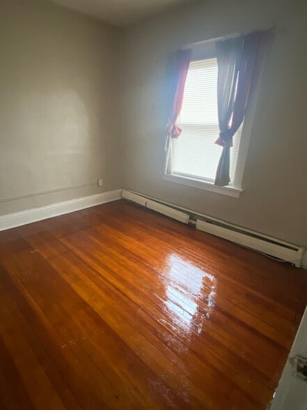 Building Photo - 230 Pullman Ave