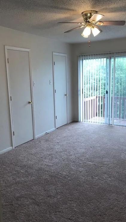 Building Photo - 3005 Lake Rd