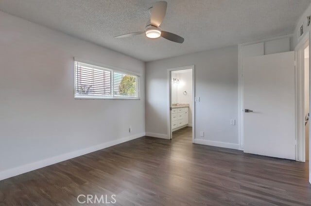 Building Photo - 7030 Seawind Dr