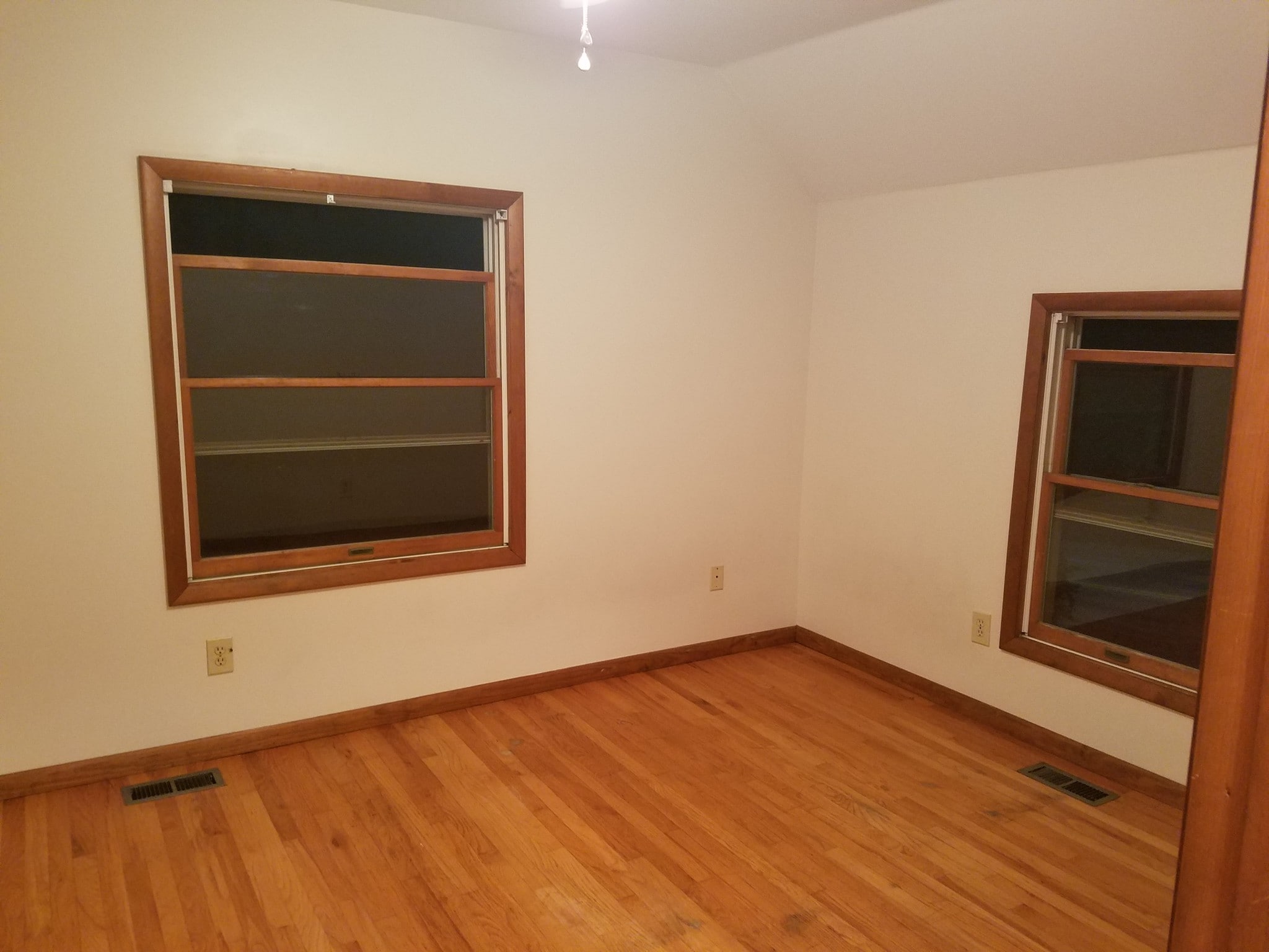 Bedroom - 102 Spring St