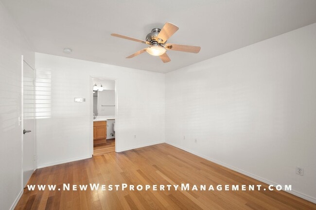 Building Photo - Exquisite North Park/University Heights Townhome, Small Pet Ok!