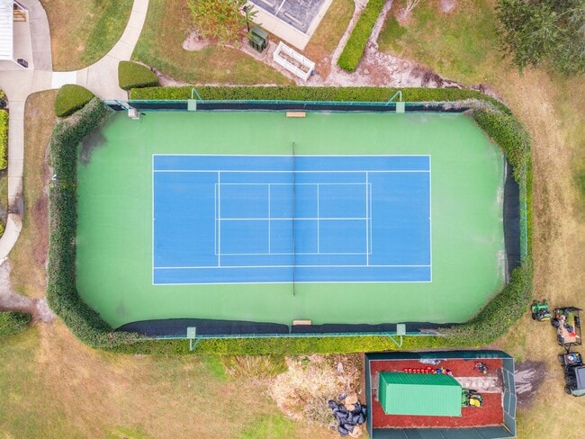 Building Photo - Immaculate 3 Bedroom Home in Gated Community - Stonefield