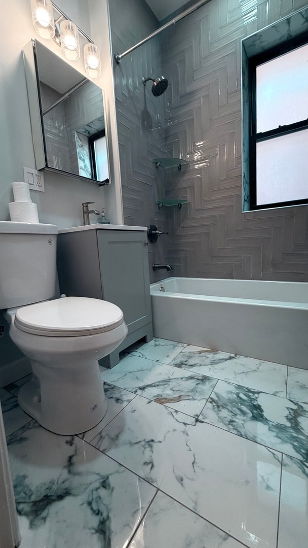 Building Photo - 4055 S Calumet Ave