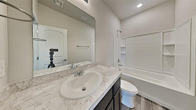 Building Photo - 2516 Caden Ct