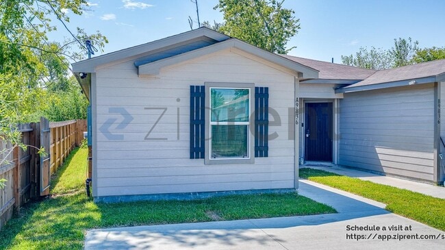 Building Photo - 9836 Lanewell St