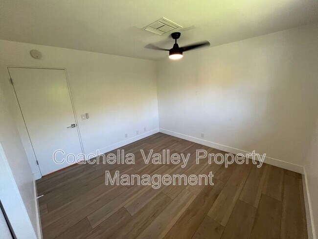 Building Photo - 38700 Paradise Way