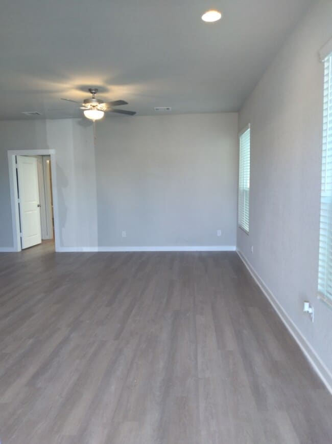 Living Room - 13350 Stadium Cv