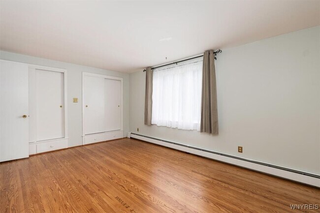 Building Photo - 39 Halwill Dr