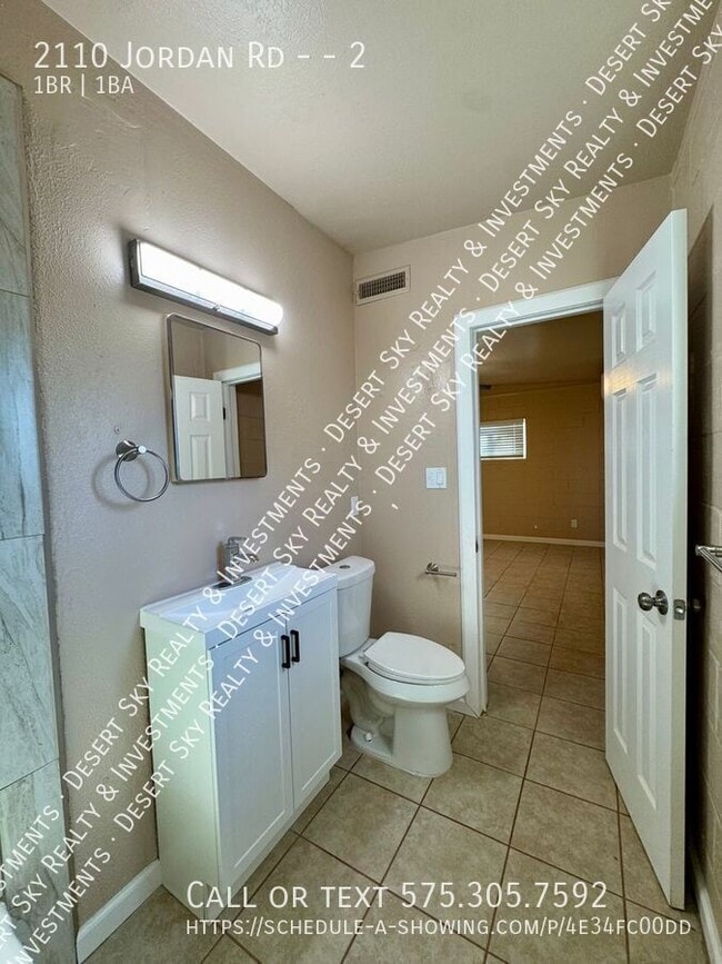 Building Photo - 2110 Jordan Rd