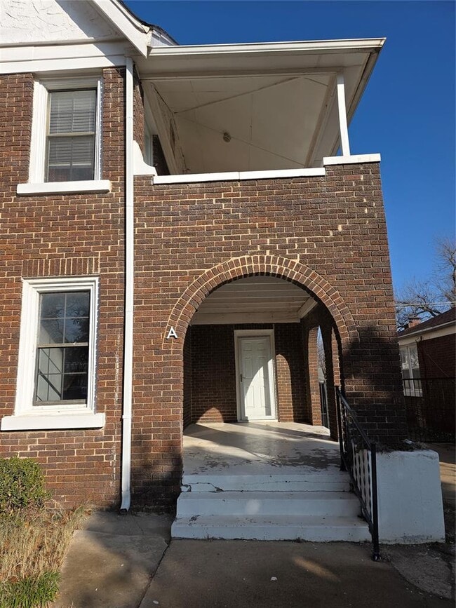 Building Photo - 1725 NW 18th St