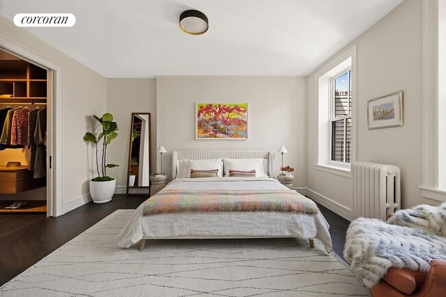 Building Photo - 57 Middagh St