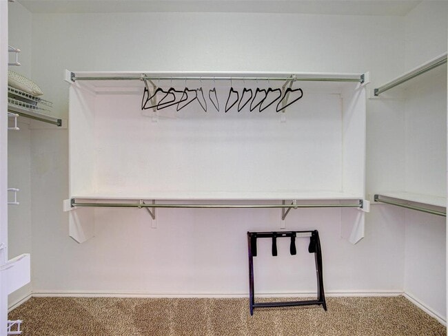 Building Photo - 2203 Kerr Trail