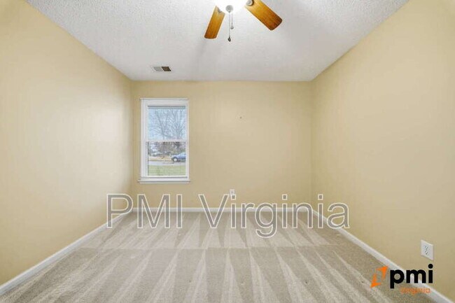 Building Photo - 5413 Brookfield Dr