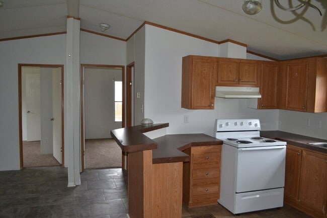 Building Photo - Mobile Home for Rent