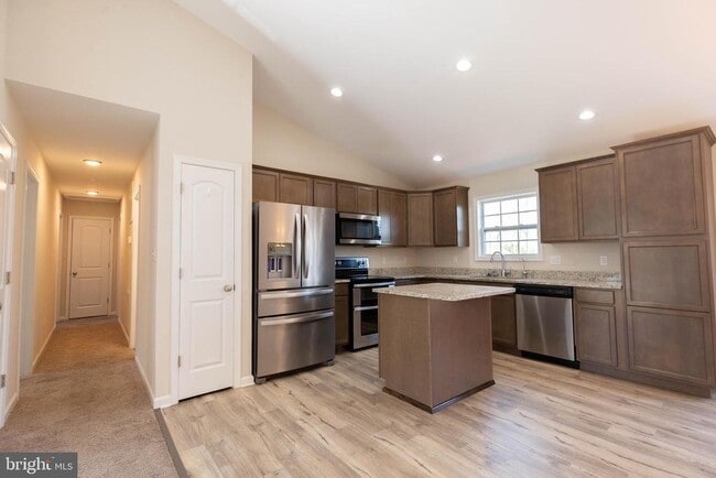 Building Photo - 197 Catch Release Ct