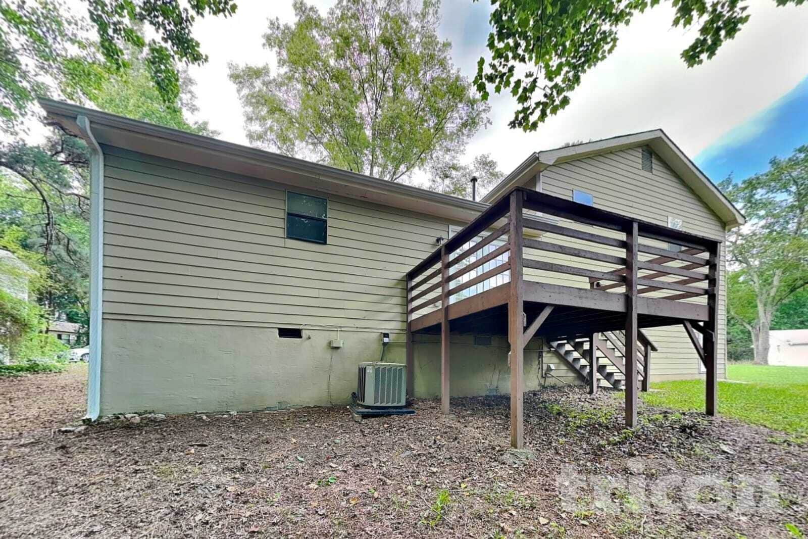 Building Photo - 2224 Clinchfield Ct
