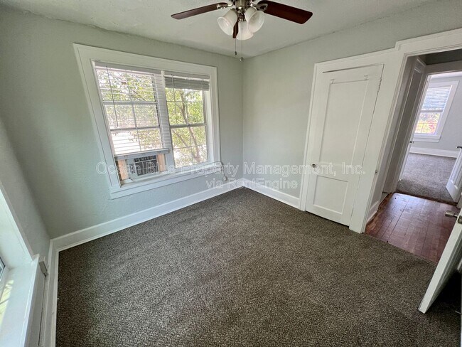 Building Photo - 1310 28th St N