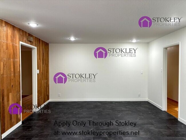 Building Photo - 2510 Biscay Way