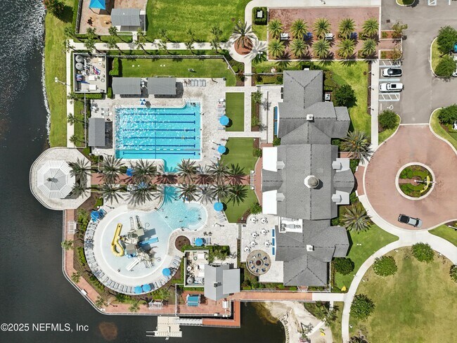 Building Photo - 480 Loosestrife Wy