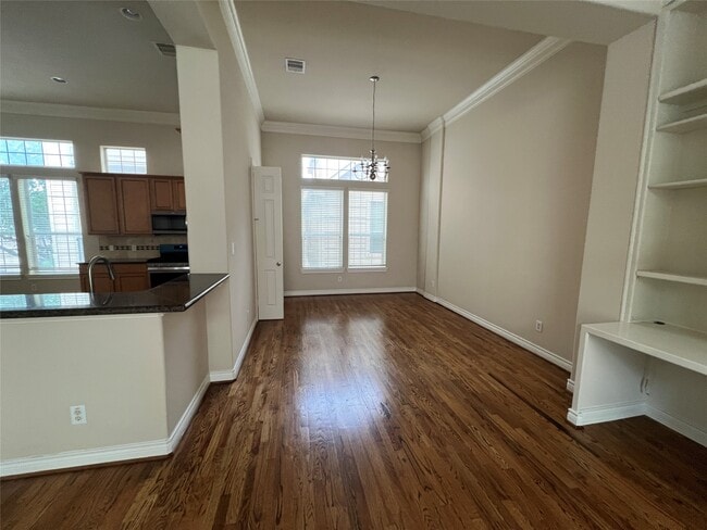 Building Photo - 5940 Kansas St