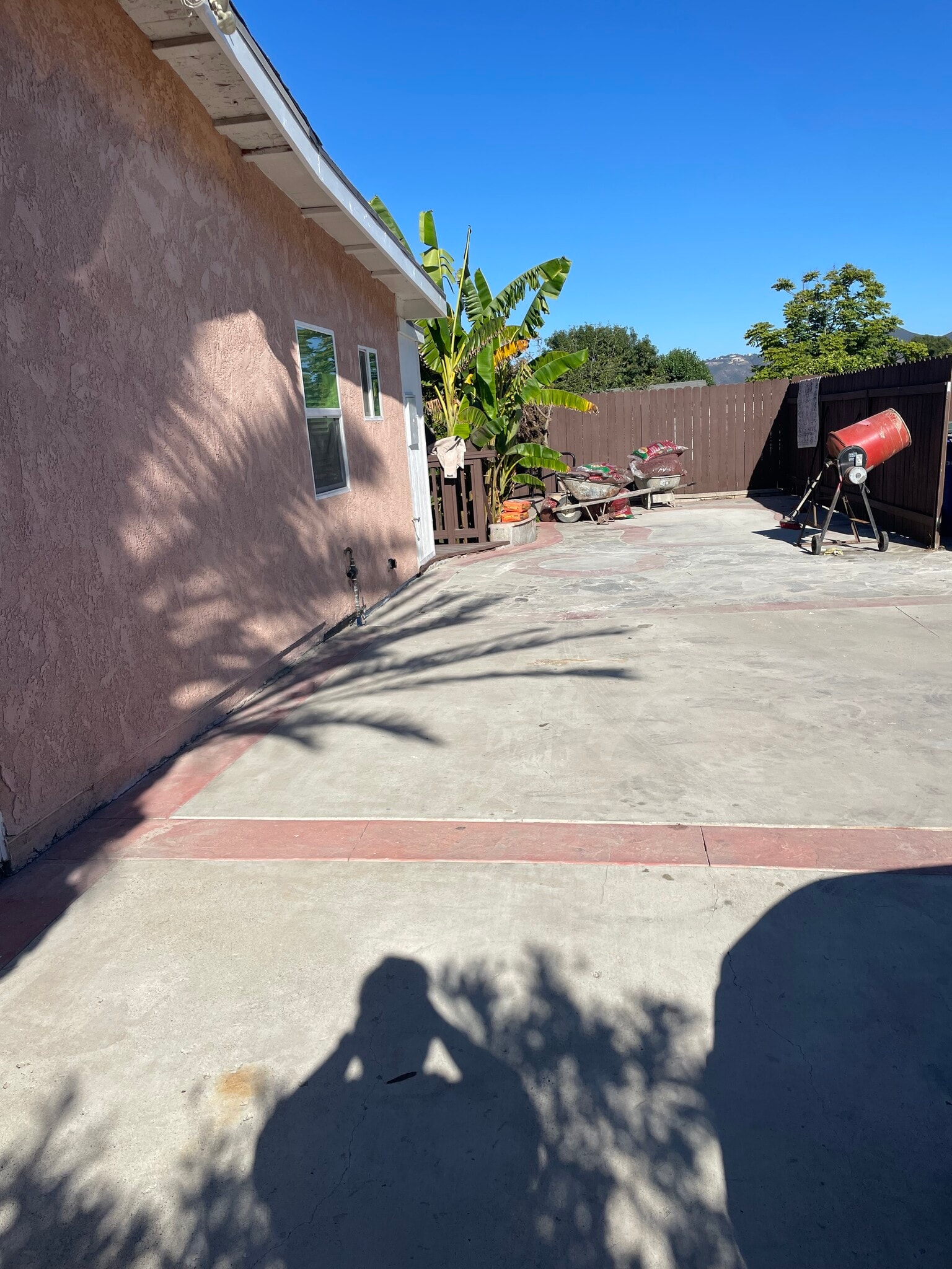 Building Photo - 3806 Linda Vista Dr