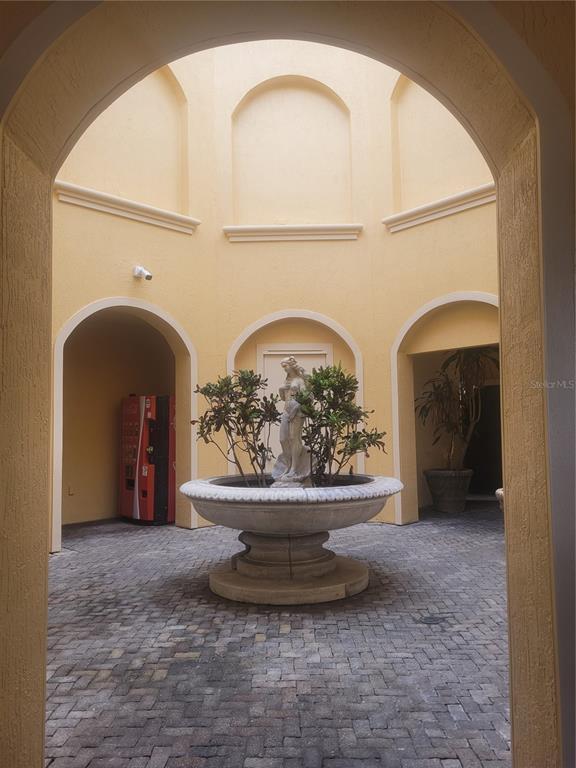 Building Photo - 2709 Via Cipriani