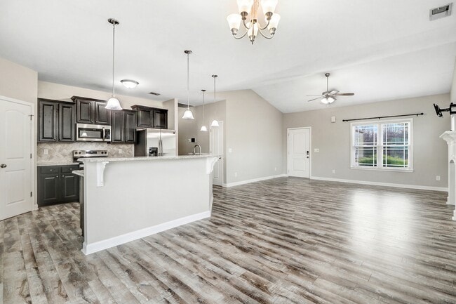 Building Photo - 228 Planters Ridge Dr