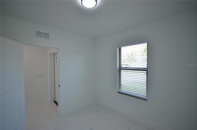Building Photo - 2188 Barker Blvd