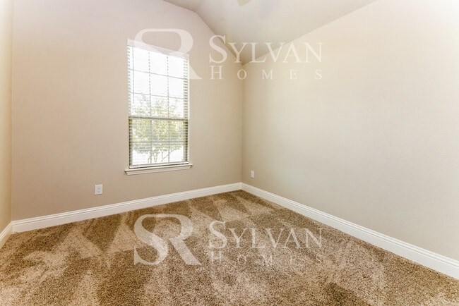 Building Photo - This is Tailored to Your Highest Standards.