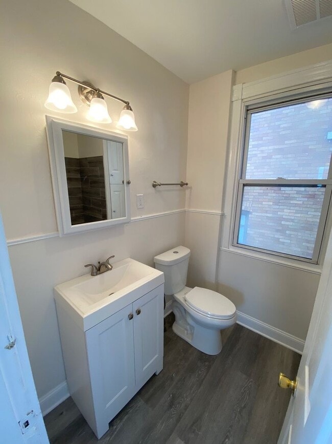 Building Photo - Newly Renovated 2 Bedroom in Beechview- Off-Street Parking, Finished Attic - Available Now!