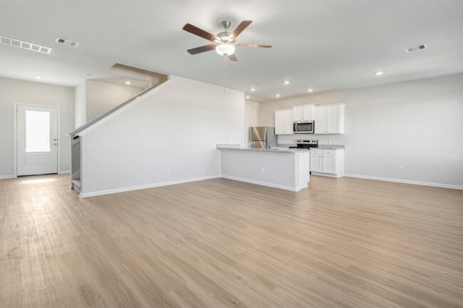 Building Photo - 8128 Sunberry Shadow Dr