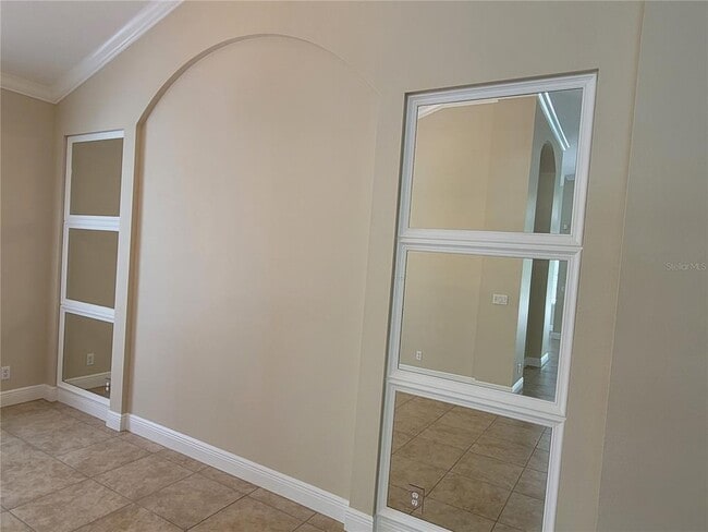 Building Photo - 7486 Edenmore St