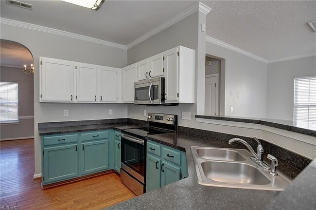 Building Photo - 3504 Fontwell Ct