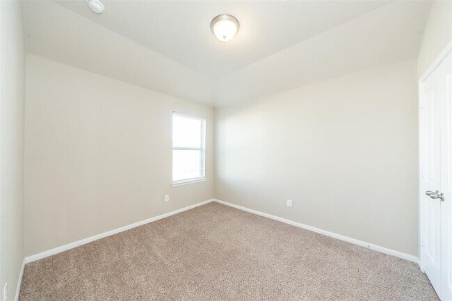 Building Photo - 8130 Heartbrook Field Ln