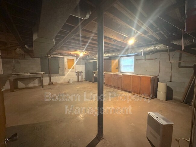 Building Photo - 9419 Brenda Ann Rd