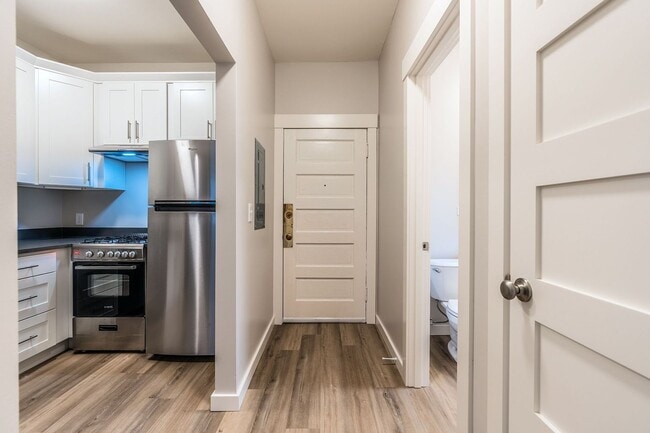Interior Photo - Pacific Ridge