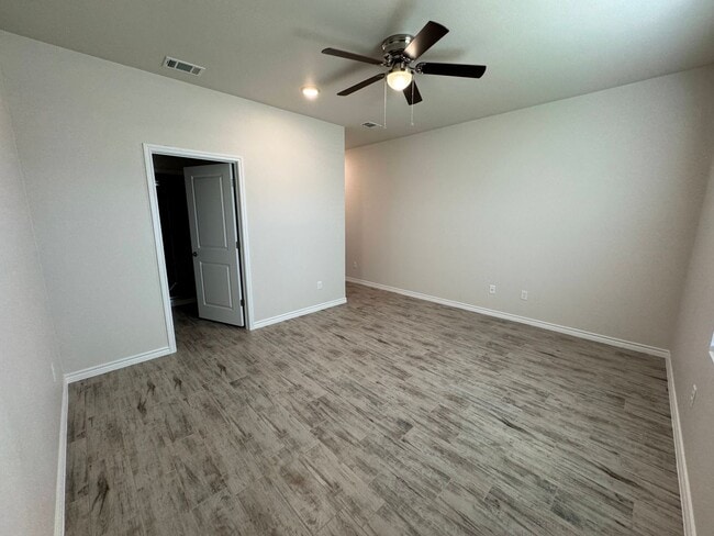 Building Photo - 5108 Rose Petal Ct