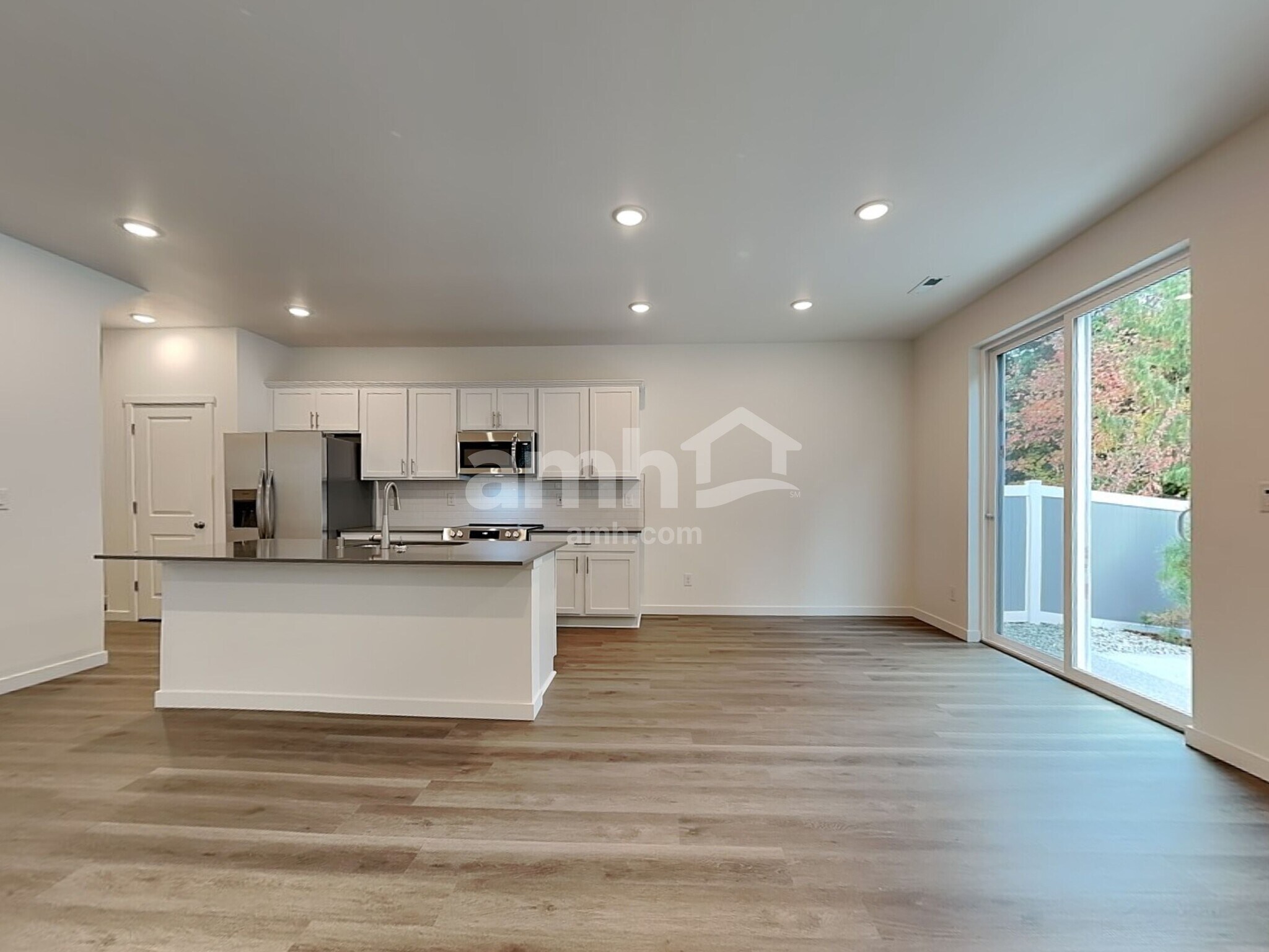 Building Photo - 5019 Washington St SE