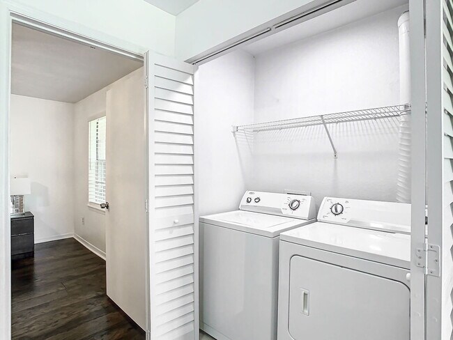 Building Photo - Westpointe Boulevard, Orlando, FL 32835 - ...