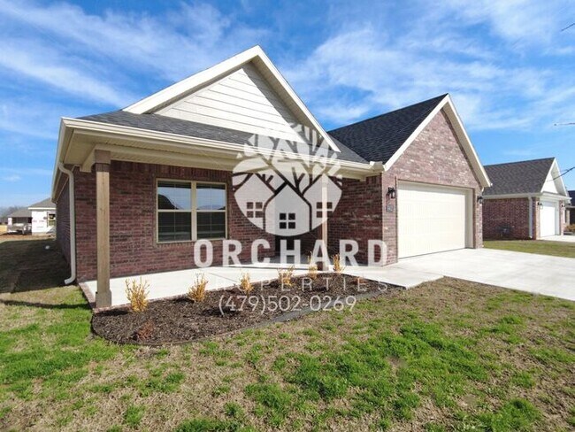 Building Photo - Tontitown- Single-Family Home- 4 Bedroom A...