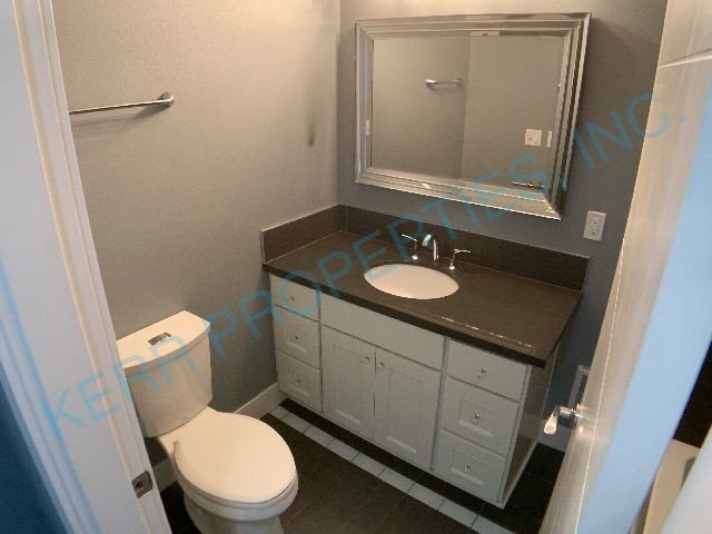 Building Photo - Charming 2-Bedroom Retreat in the Heart of...