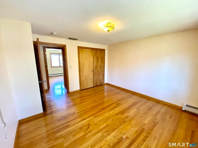 Building Photo - 1232 Trout Brook Dr