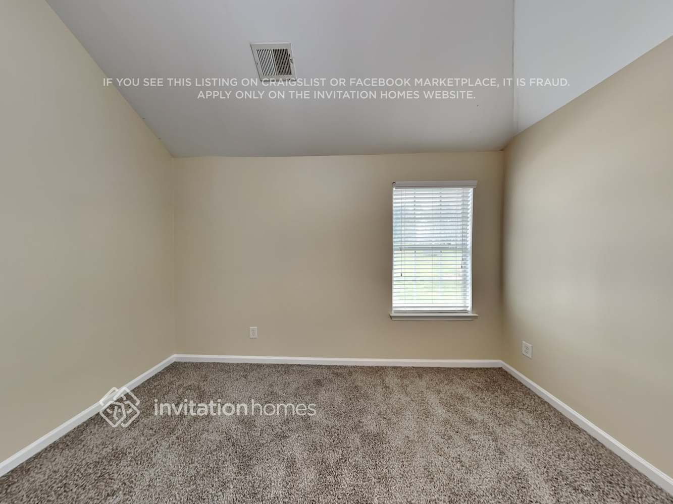 Building Photo - 9782 Sinclair Ln