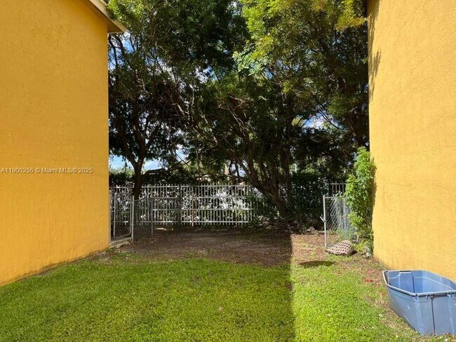 Building Photo - 2271 NW 136th Terrace