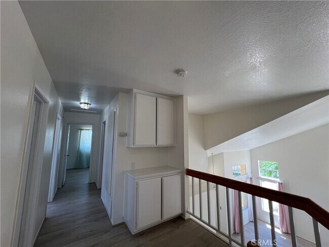 Building Photo - 9251 Middlefield Dr
