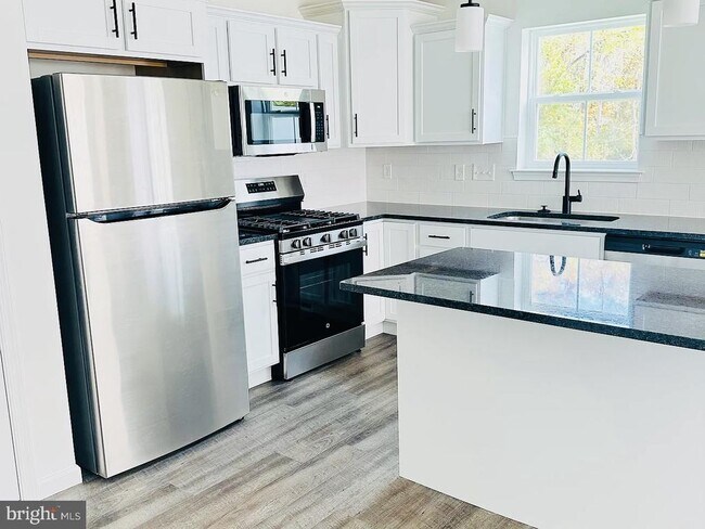 Building Photo - 150 Copperleaf Dr