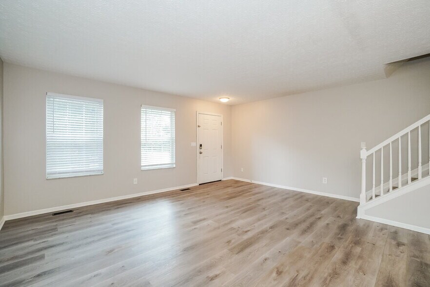 Building Photo - 4144 Portobello Dr