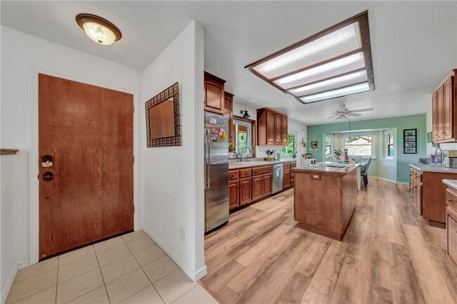 Building Photo - 4685 Scotts Valley Rd