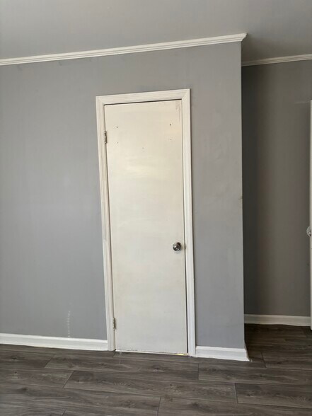 Building Photo - 703 Cecelia Ave