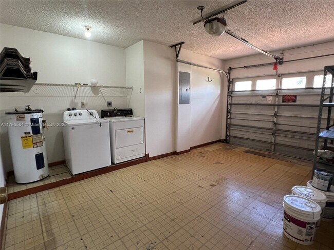 Building Photo - 14340 SW 102nd St